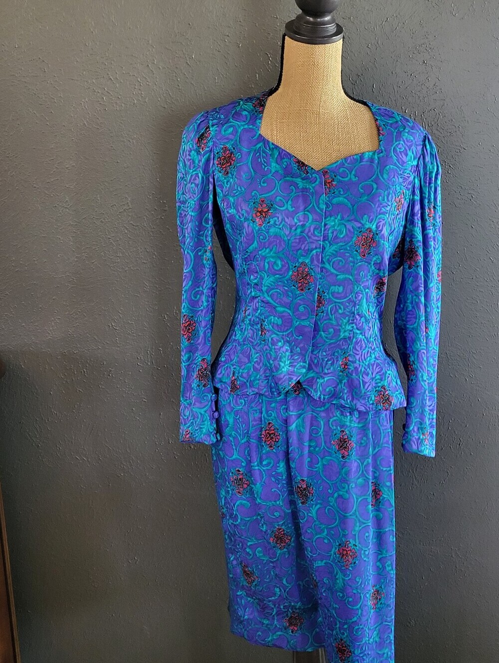 Adrianna Pappell Size 6 Jeweltone 80s Silk Power Skirt Suit